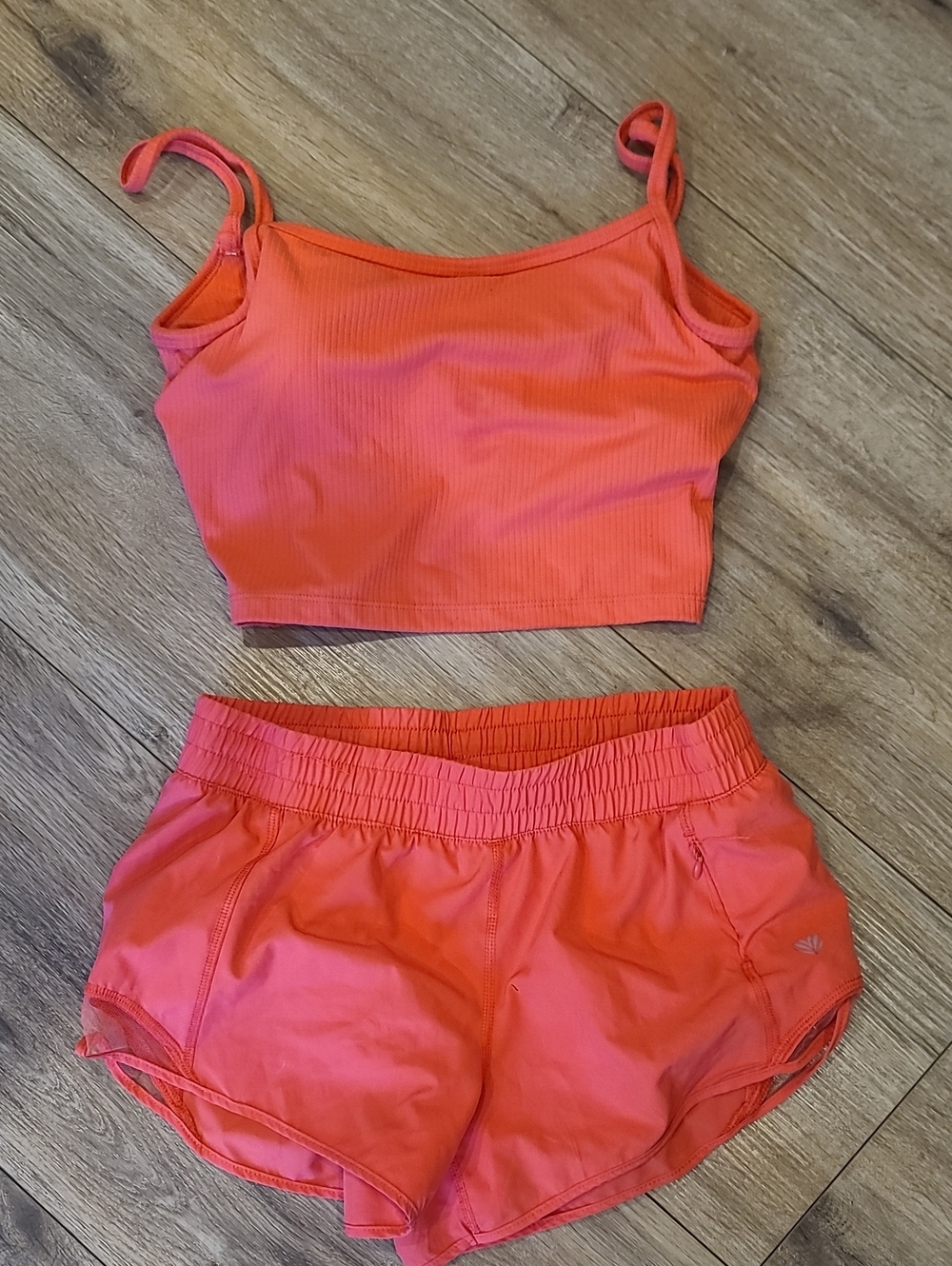 Forever 21 Workout Set Coral Small